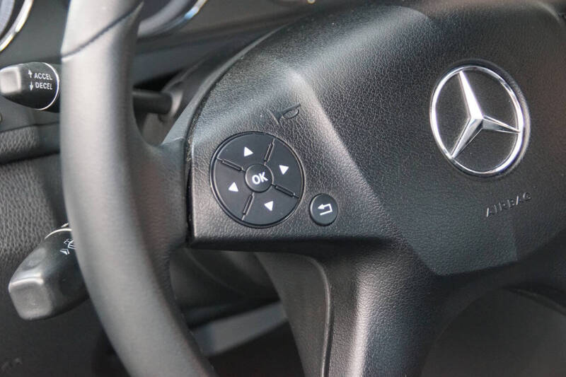 2011 Mercedes-Benz C-Class C 300 Sport 4MATIC