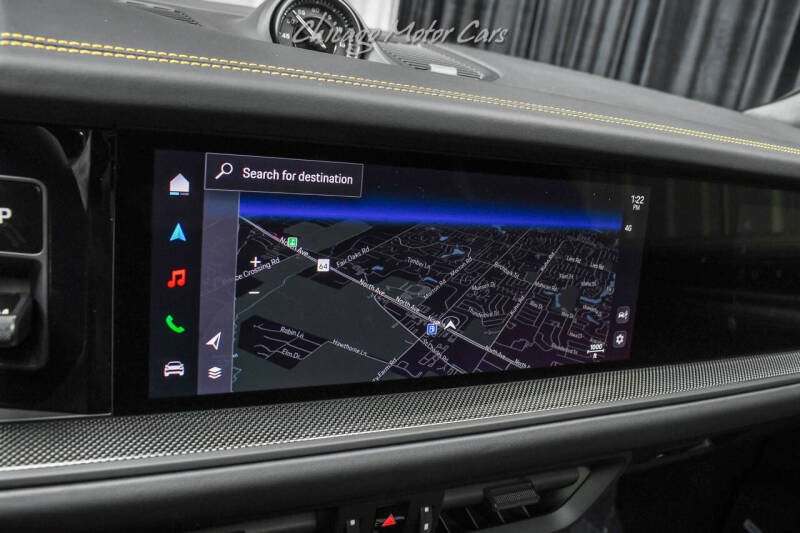 2025 Porsche Cayenne GTS