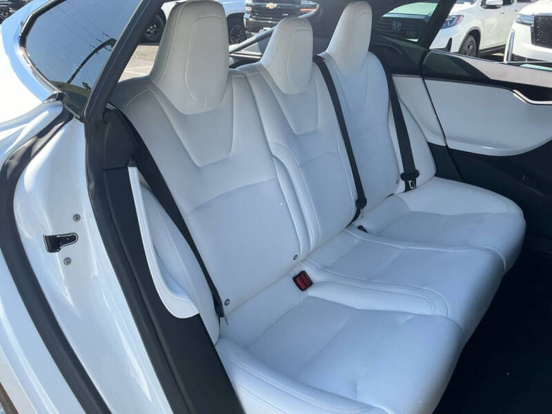 2020 Tesla Model S Performance