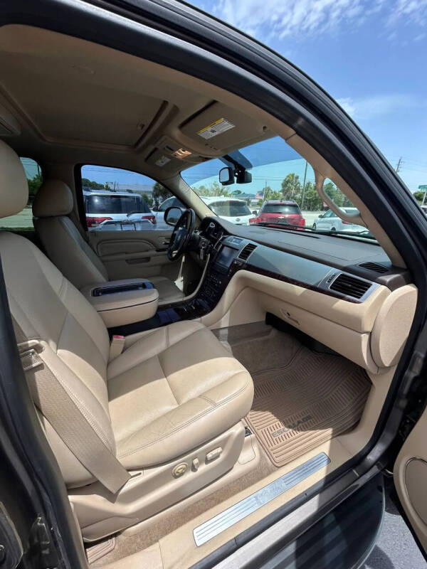 2013 Cadillac Escalade ESV Luxury