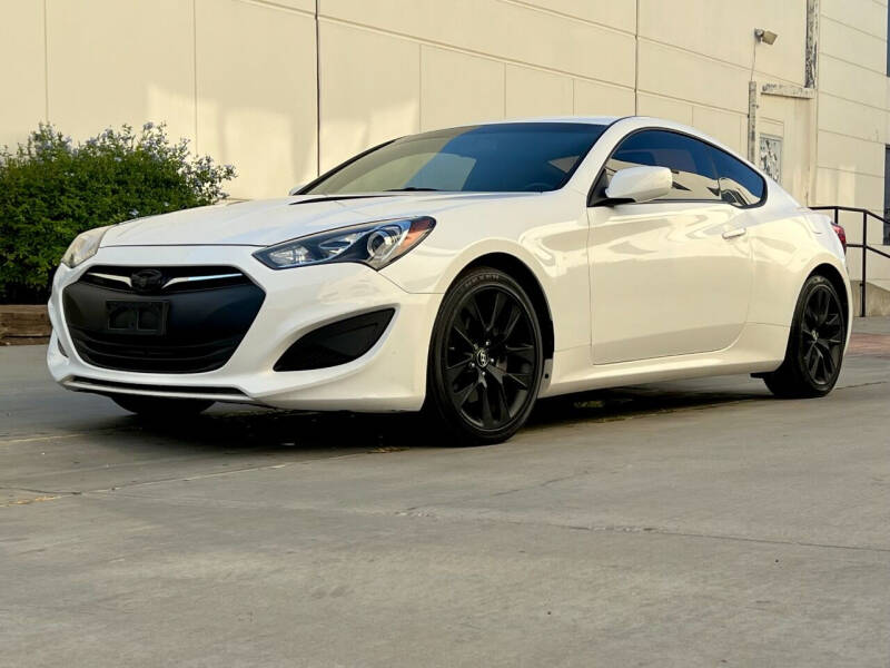 2013 Hyundai Genesis Coupe for sale at New City Auto - Retail Inventory in South El Monte CA