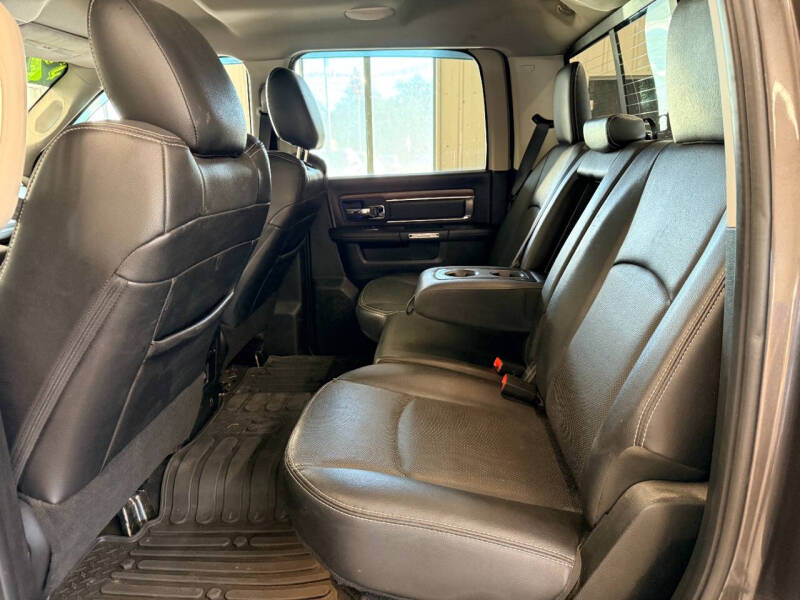 2017 RAM 3500 Laramie