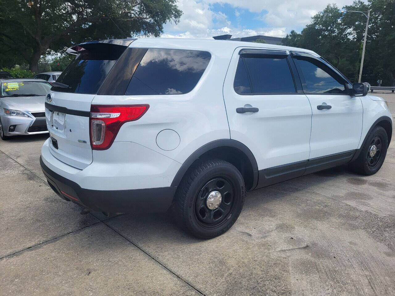 2015 Ford Explorer for sale at FAMILY AUTO BROKERS in Longwood, FL