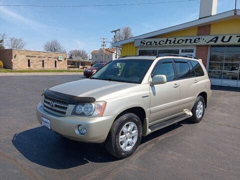 2002 Toyota Highlander for sale at Sarchione INC in Alliance OH