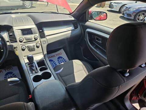 2019 Ford Taurus SEL