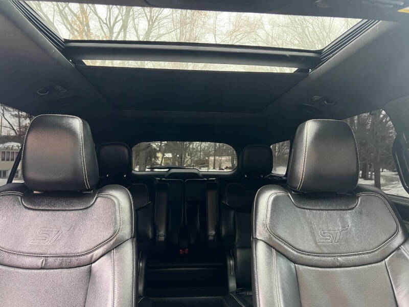 2020 Ford Explorer ST