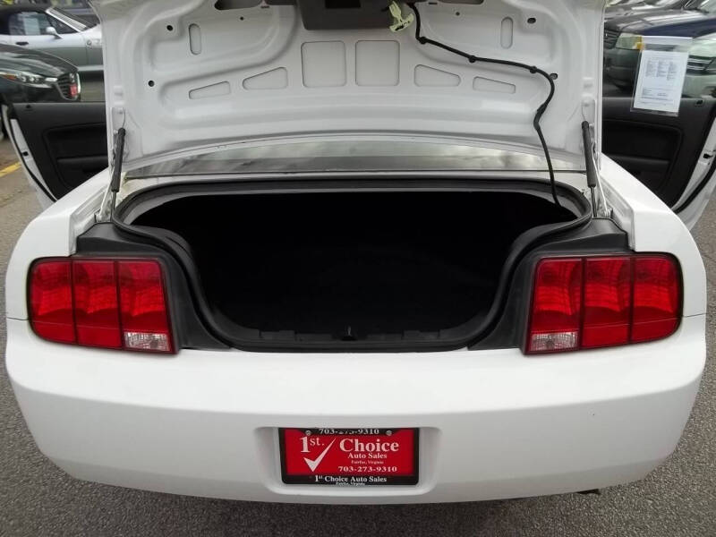 2006 Ford Mustang V6 Premium