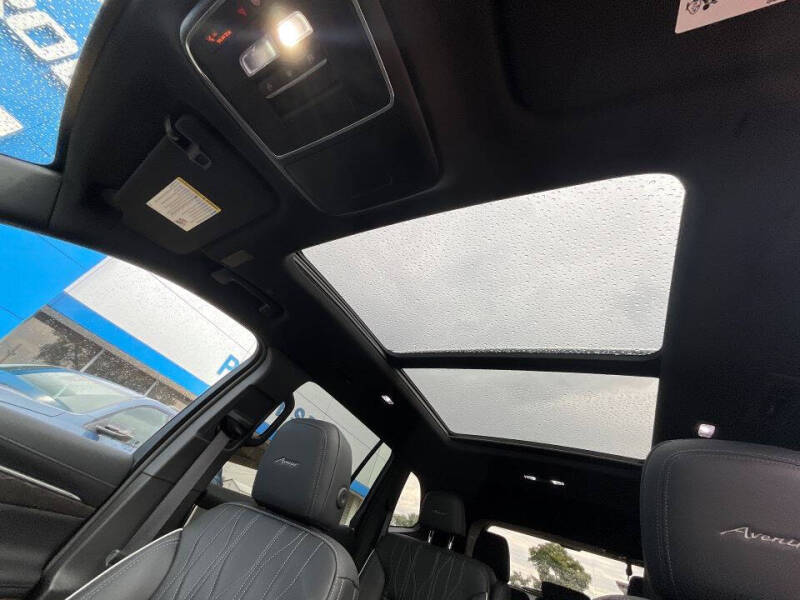 2025 Buick Enclave Avenir