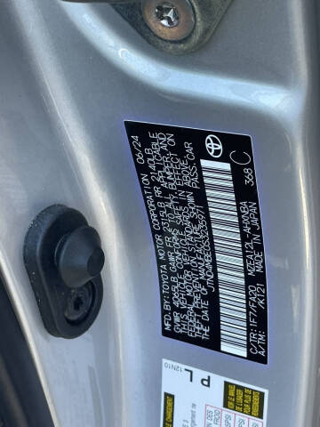 2025 Toyota Corolla Hatchback SE