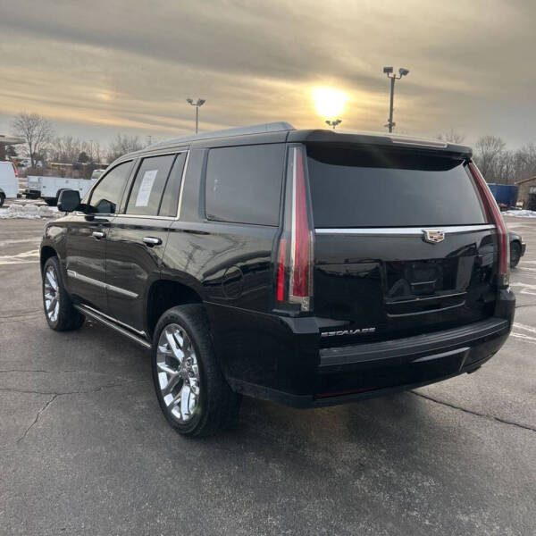 2018 Cadillac Escalade Platinum