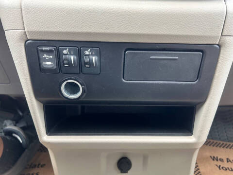 2015 Toyota Sienna XLE 8-Passenger