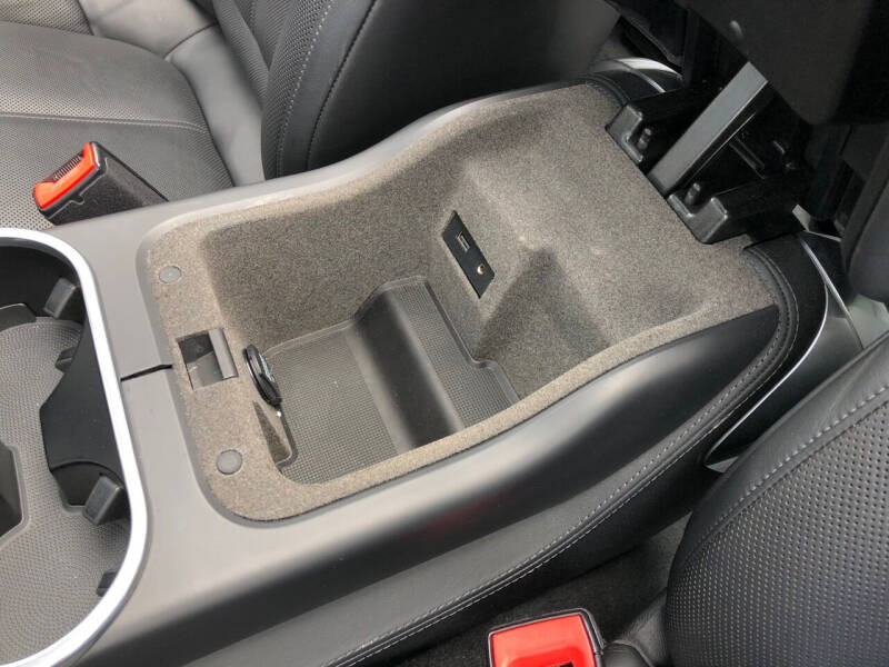 2013 Porsche Cayenne GTS