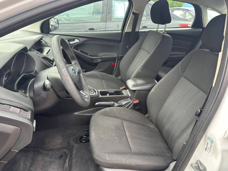 2017 Ford Focus SE