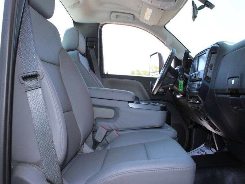 2023 Chevrolet Silverado 6500HD