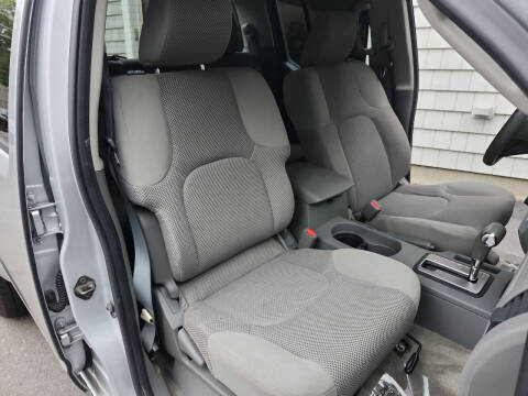 2012 Nissan Frontier SV V6