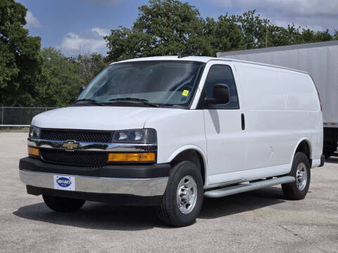 2024 Chevrolet Express 2500