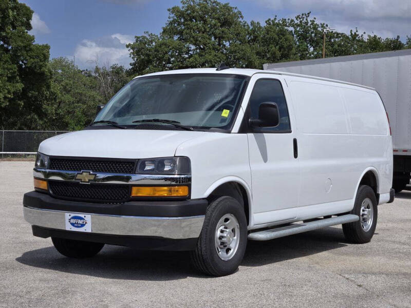 2024 Chevrolet Express 2500