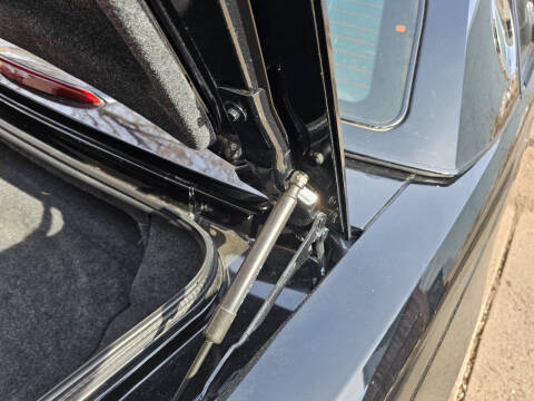 2005 Ford Thunderbird Deluxe