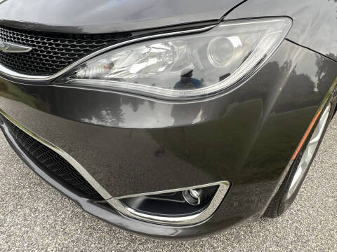 2017 Chrysler Pacifica