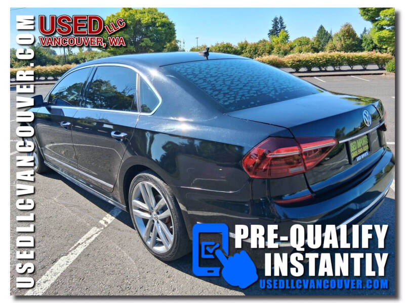 2017 Volkswagen Passat 1.8T R-Line