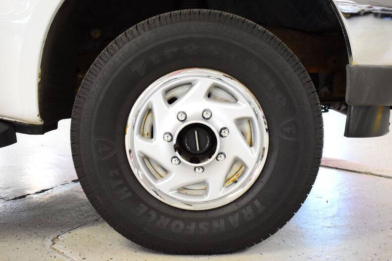 2004 Ford Excursion