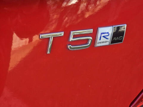 2016 Volvo XC90 T5 R-Design