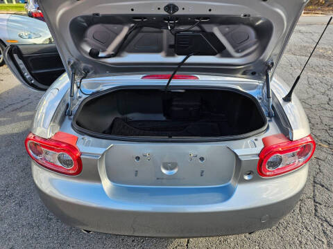 2010 Mazda MX-5 Miata Sport