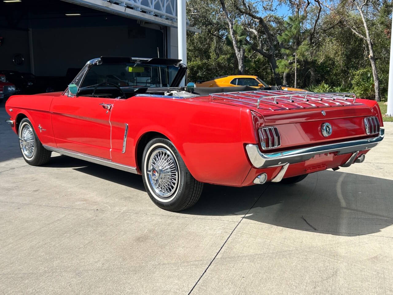 1965 Ford Mustang 10