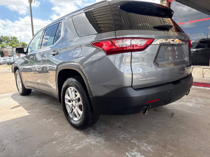 2020 Chevrolet Traverse LT Leather
