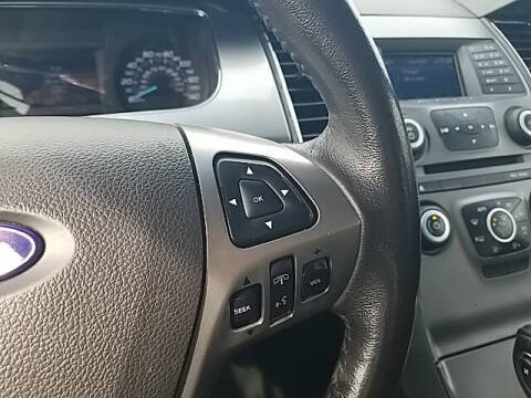 2018 Ford Taurus SEL