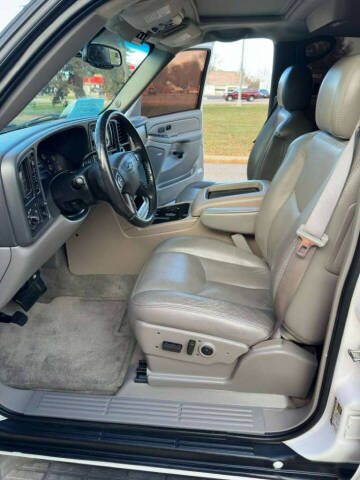 2005 Chevrolet Suburban 2500 LT