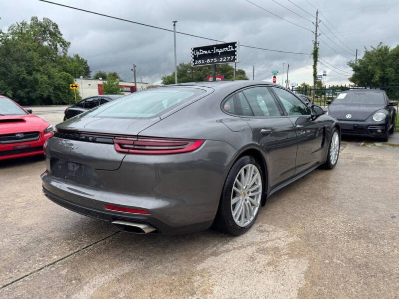 2018 Porsche Panamera