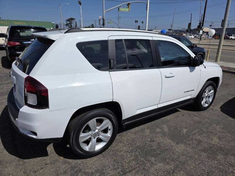 2017 Jeep Compass Sport
