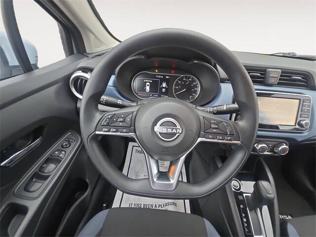 2025 Nissan Versa SV