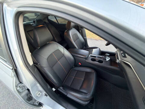 2021 Nissan Altima 2.5 SR