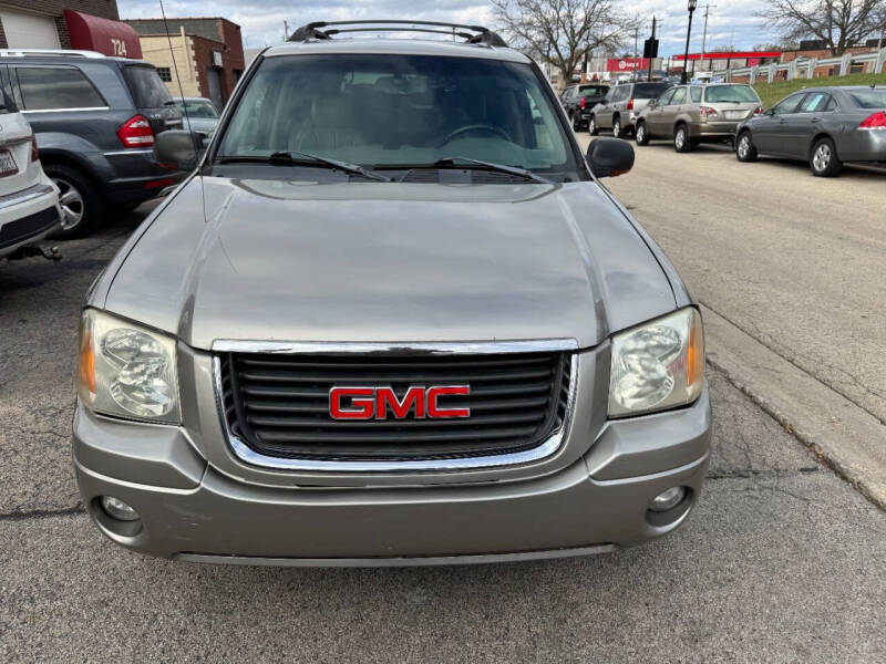 2003 GMC Envoy SLT photo 2