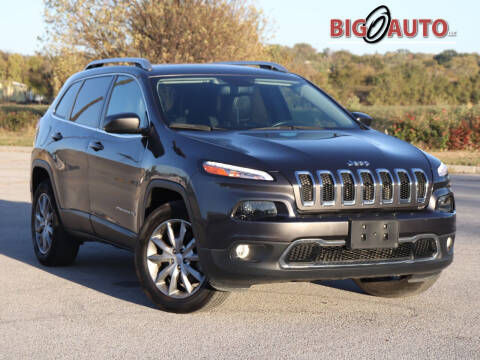 2017 Jeep Cherokee for sale at Big O Auto LLC in Omaha NE