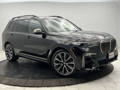 2022 BMW X7 M50i