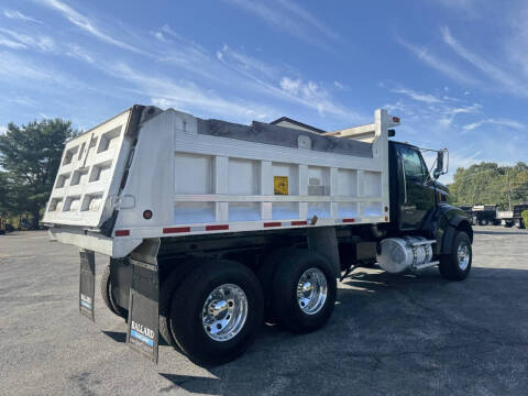 2005 Sterling LT 9500