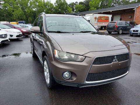 2012 Mitsubishi Outlander for sale at Complete Auto Center , Inc in Raleigh NC