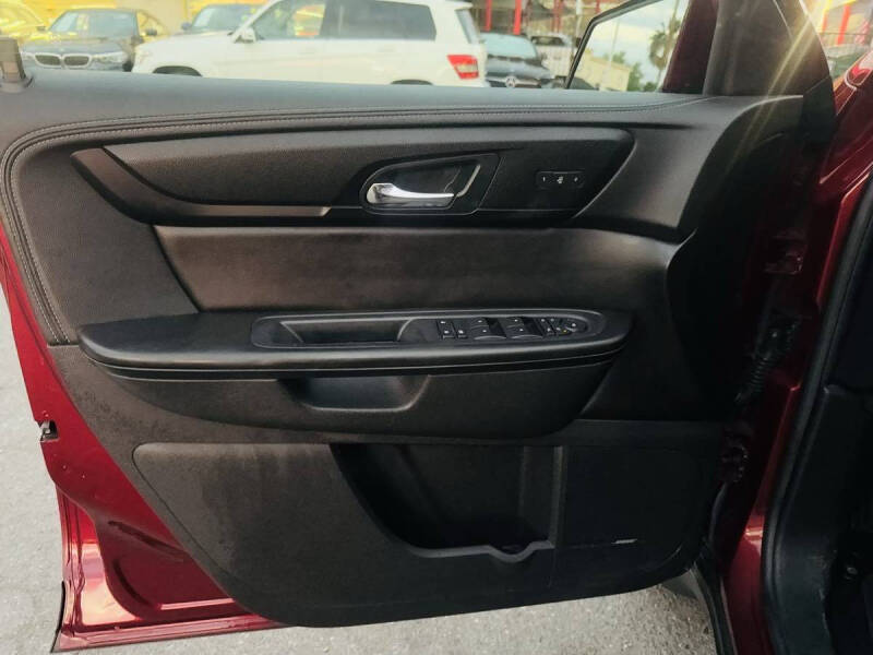 2016 Chevrolet Traverse LT