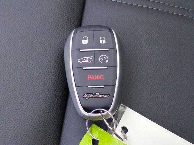 2025 Alfa Romeo Giulia