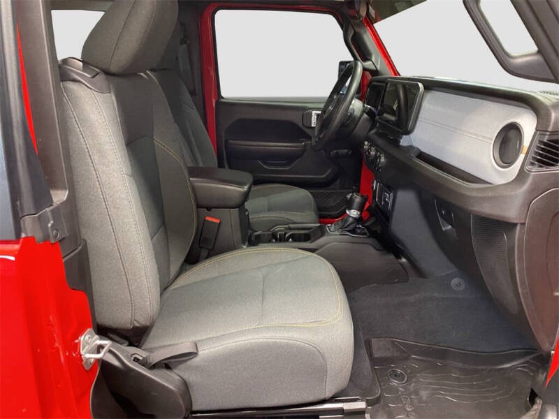 2024 Jeep Wrangler Sport