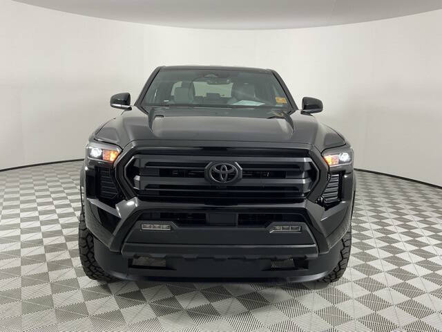 Used 2025 Toyota Tacoma SR5 with VIN 3TYLB5JN7ST071800 for sale in Peoria, AZ