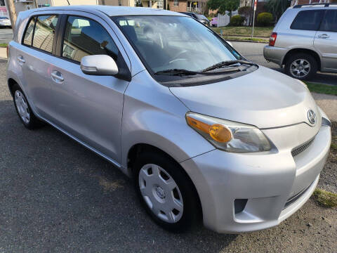 2010 Scion xD