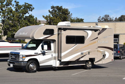 2015 Thor Motor Coach Four Winds Beach Cruiser