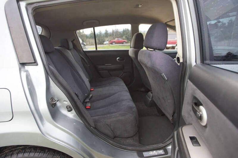 2008 Nissan Versa 1.8 S