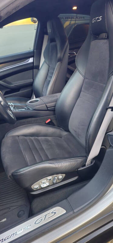 2013 Porsche Panamera GTS