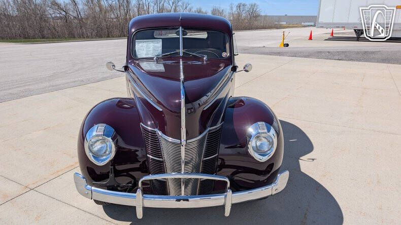 1940 Ford Deluxe