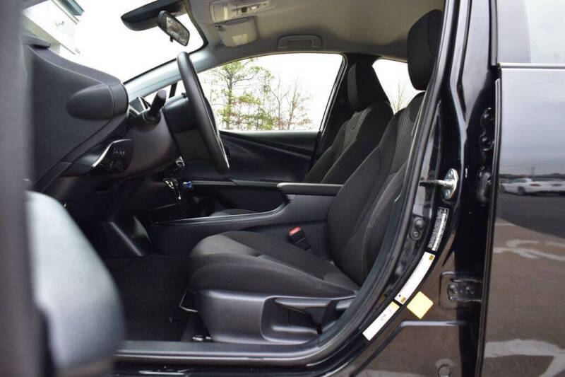 2022 Toyota Prius LE